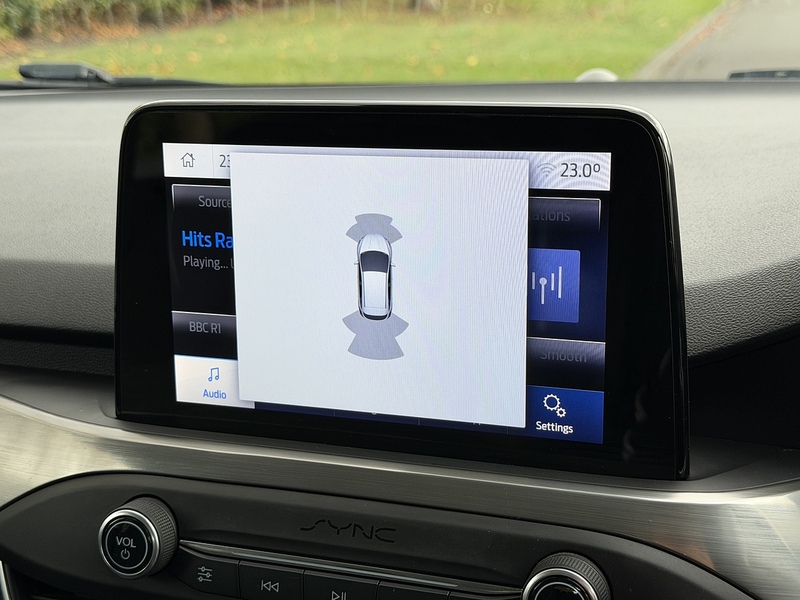 Ford T EcoBoost Titanium Hatchback 1.0 Manual Petrol