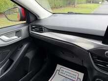 Ford Focus T EcoBoost Titanium 