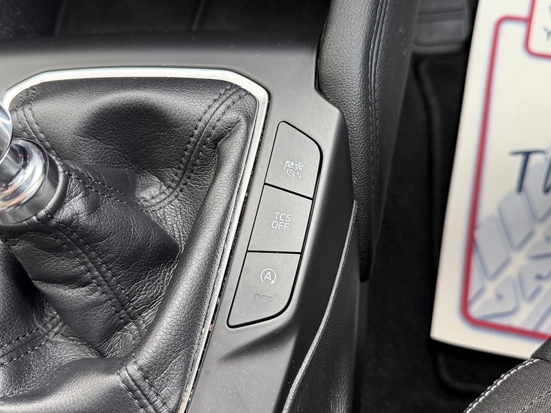 Ford T EcoBoost Titanium Hatchback 1.0 Manual Petrol