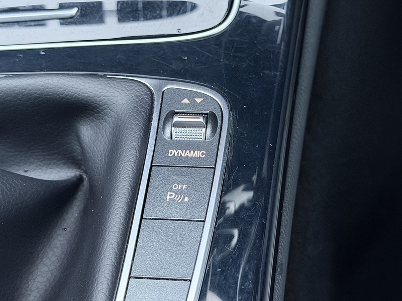 Mercedes-Benz C200 Sport Coupe 2.0 Manual Petrol