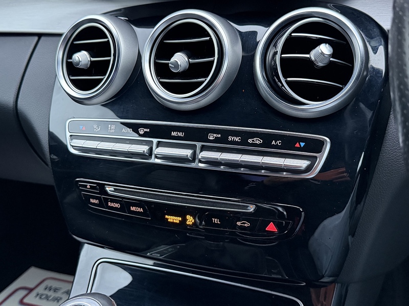 Mercedes-Benz C200 Sport Coupe 2.0 Manual Petrol