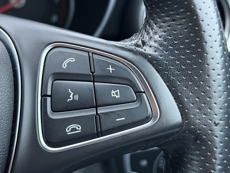 Mercedes-Benz C200 Sport Coupe 2.0 Manual Petrol