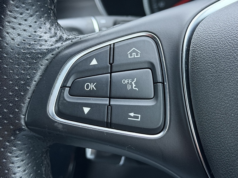 Mercedes-Benz C200 Sport Coupe 2.0 Manual Petrol