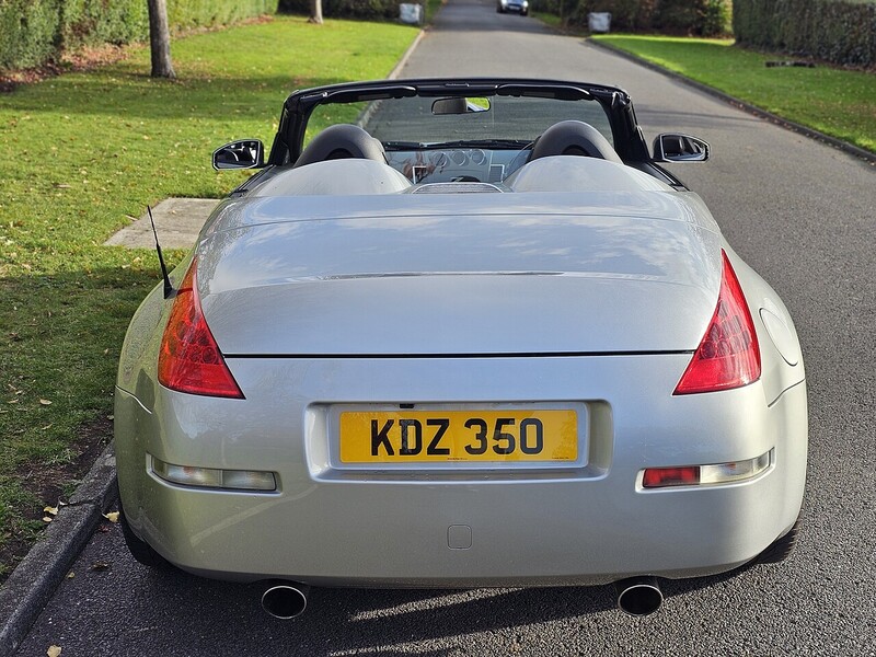 Nissan 3.5 V6 Convertible 2dr Petrol Manual (280 g/km, 276 bhp)