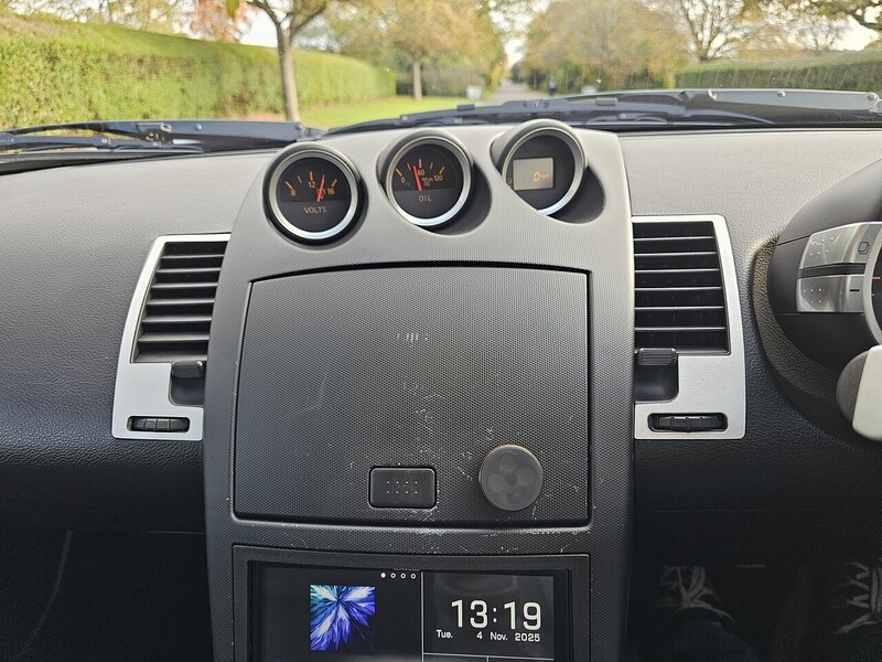 Nissan 3.5 V6 Convertible 2dr Petrol Manual (280 g/km, 276 bhp)