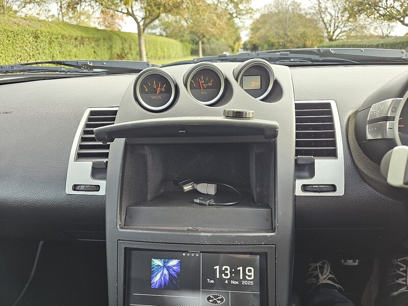 Nissan 3.5 V6 Convertible 2dr Petrol Manual (280 g/km, 276 bhp)