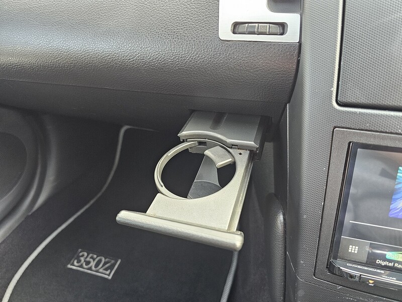 Nissan 3.5 V6 Convertible 2dr Petrol Manual (280 g/km, 276 bhp)