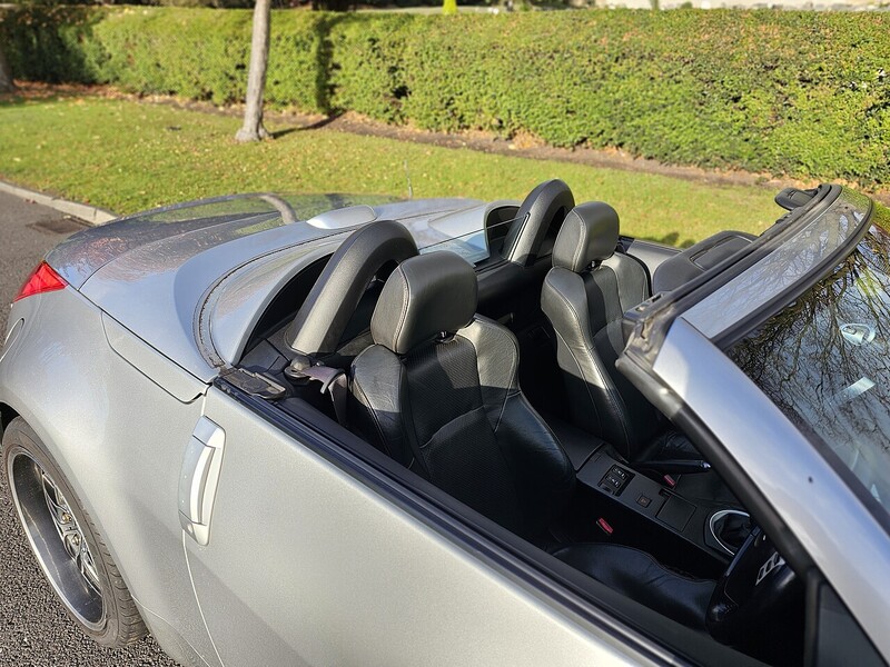 Nissan 3.5 V6 Convertible 2dr Petrol Manual (280 g/km, 276 bhp)