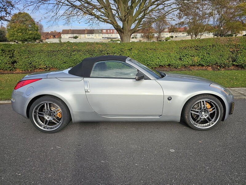 Nissan 3.5 V6 Convertible 2dr Petrol Manual (280 g/km, 276 bhp)