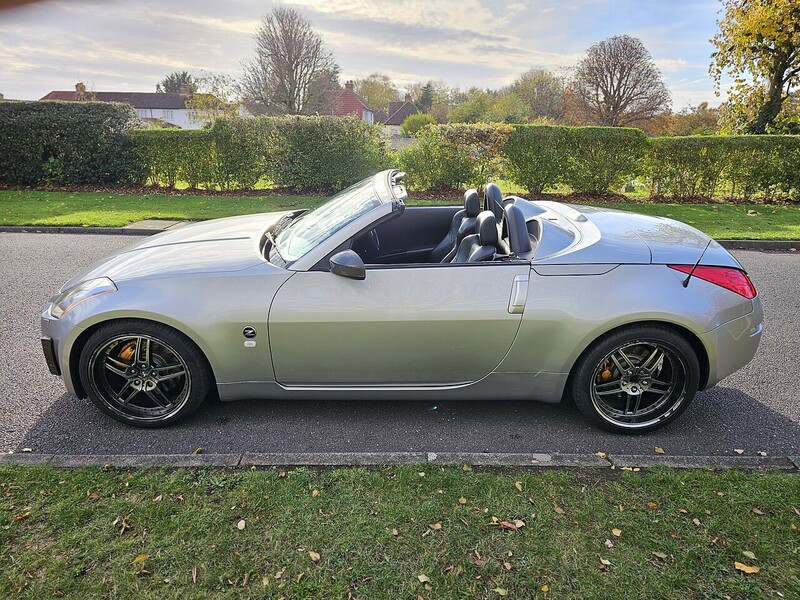 Nissan 3.5 V6 Convertible 2dr Petrol Manual (280 g/km, 276 bhp)