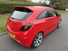 Vauxhall Corsa i Turbo VXR 