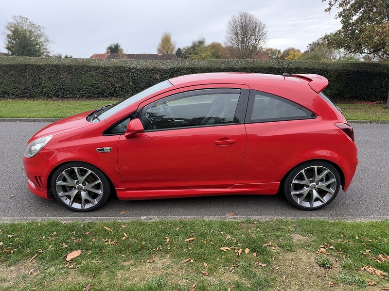 Vauxhall i Turbo VXR Hatchback 1.6 Manual Petrol