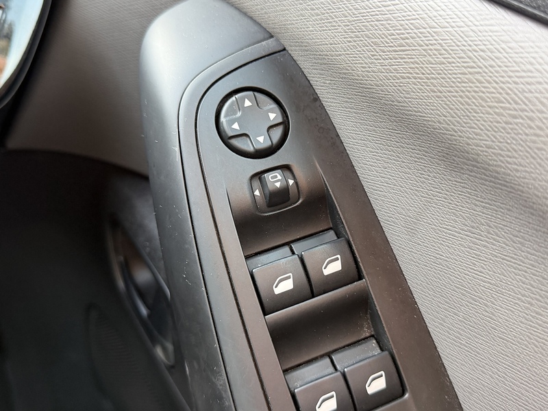 Citroen BlueHDi Touch Edition MPV 1.5 Manual Diesel