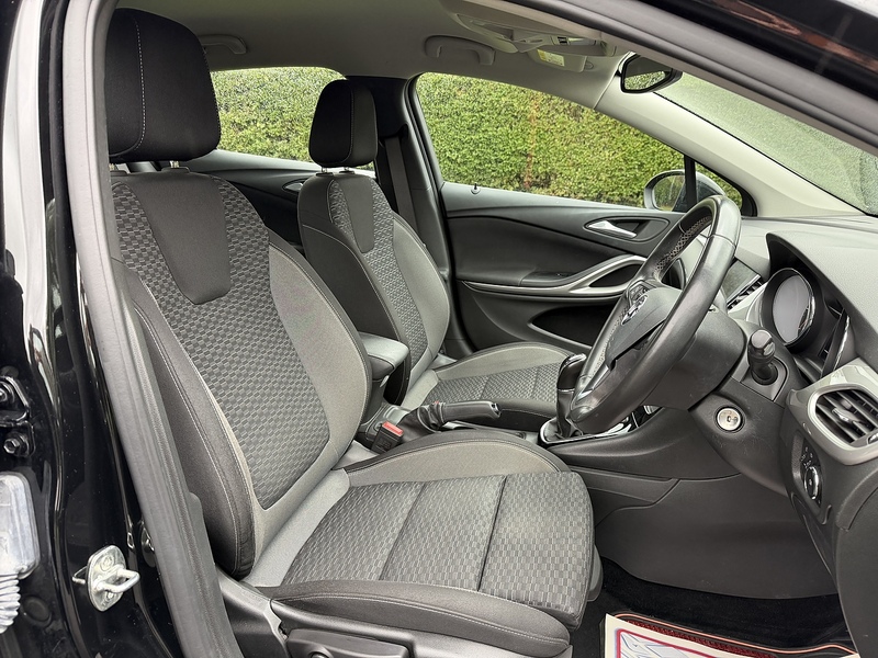 Vauxhall Turbo SRi Hatchback 1.2 Manual Petrol