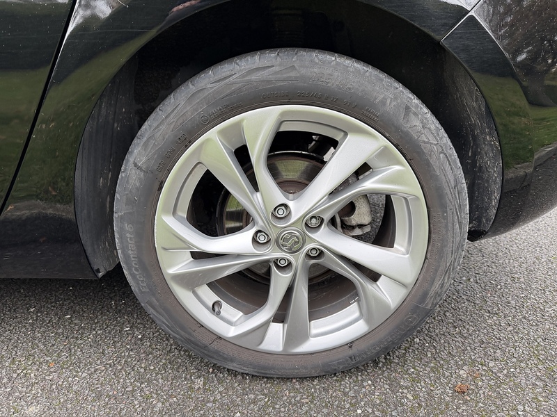 Vauxhall Turbo SRi Hatchback 1.2 Manual Petrol