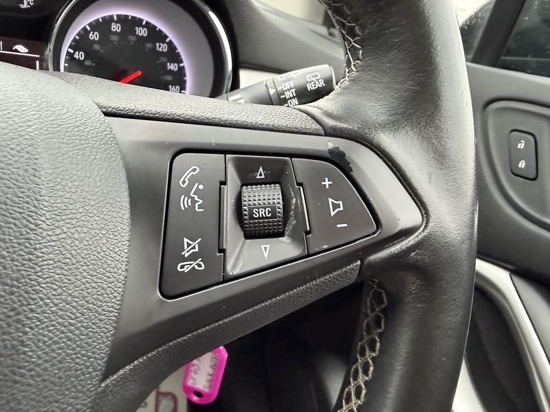 Vauxhall Turbo SRi Hatchback 1.2 Manual Petrol