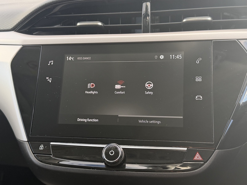 Vauxhall SE Hatchback 1.2 Manual Petrol