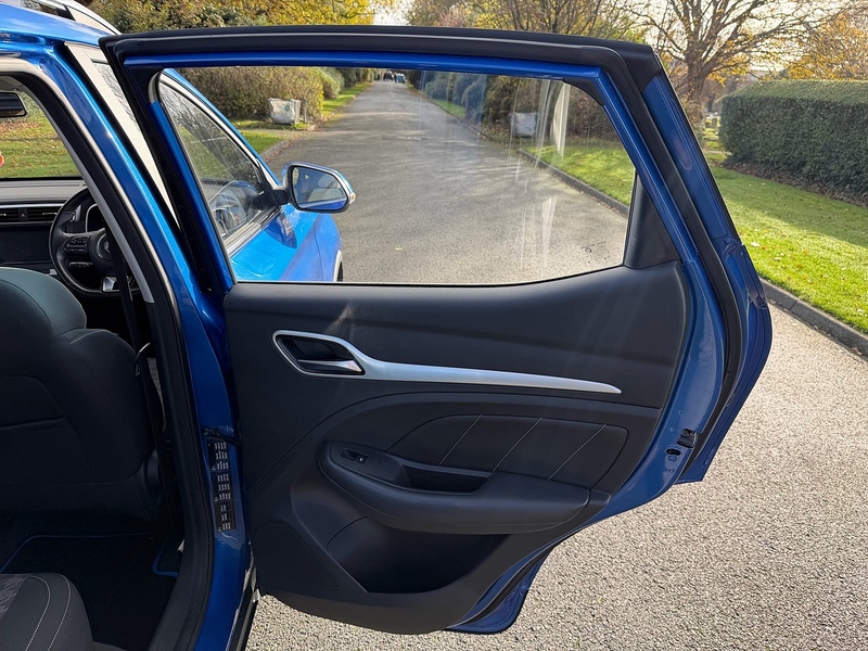 MG 1.5 VTi-TECH Excite SUV 5dr Petrol Manual Euro 6 (s/s) (106 ps)