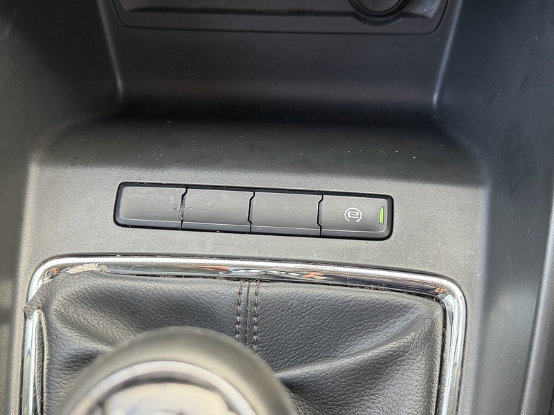 MG 1.5 VTi-TECH Excite SUV 5dr Petrol Manual Euro 6 (s/s) (106 ps)