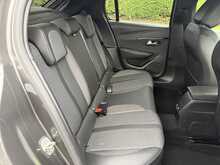 Peugeot 208 PureTech Allure