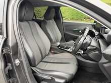 Peugeot 208 PureTech Allure