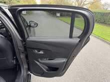 Peugeot 208 PureTech Allure