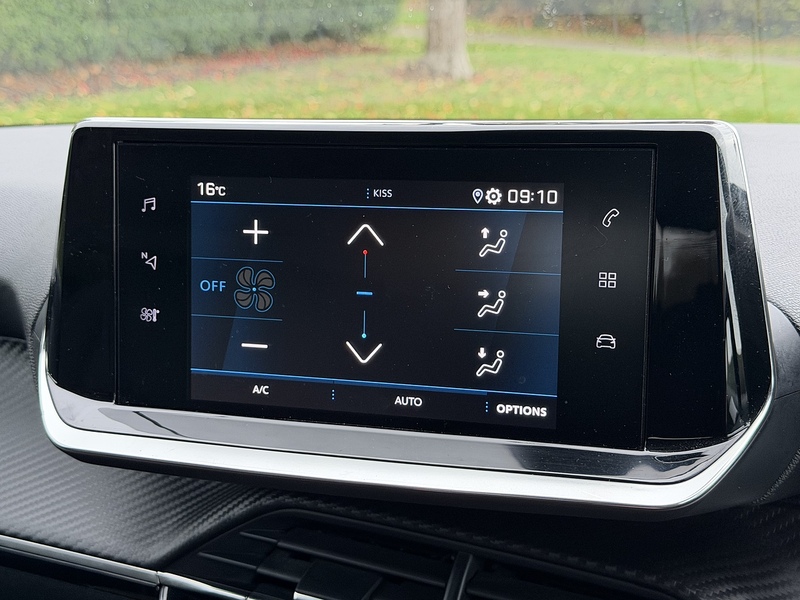 Peugeot PureTech Allure Hatchback 1.2 Manual Petrol