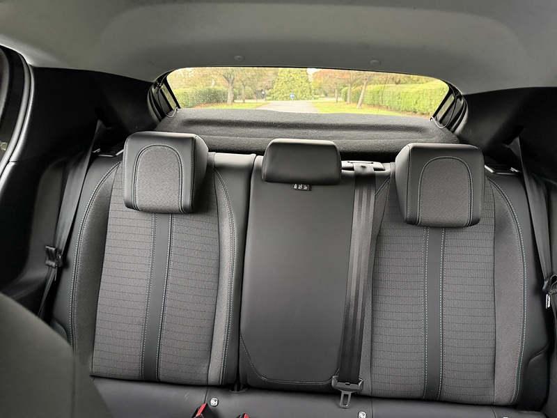 Peugeot PureTech Allure Hatchback 1.2 Manual Petrol