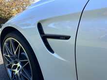 BMW M4 BiTurbo Competition 