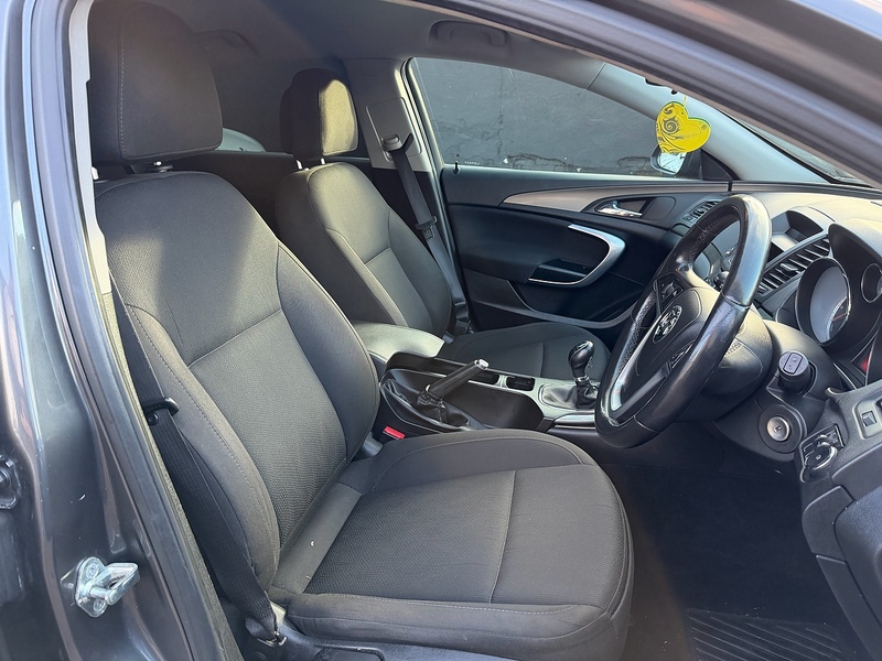 Vauxhall 1.8 16V Exclusiv Hatchback 5dr Petrol Manual Euro 5 (140 ps)