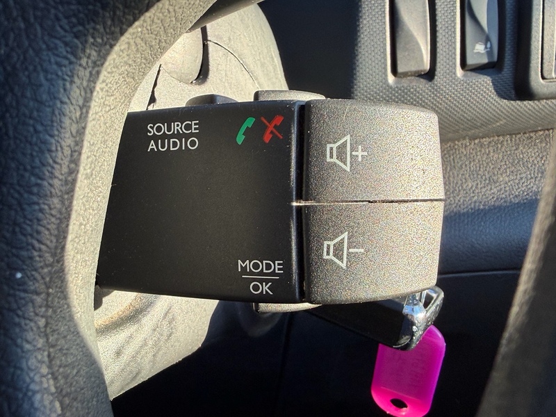 Renault dCi ENERGY 28 Business Panel Van 2.0 Manual Diesel