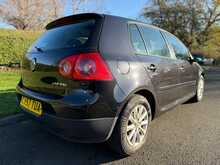 Volkswagen Golf FSI Match 
