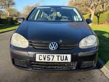 Volkswagen Golf FSI Match 