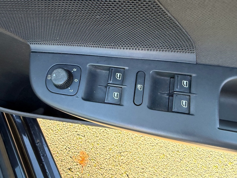 Volkswagen FSI Match Hatchback 1.6 Manual Petrol