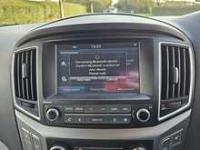 Hyundai i800 CRDi SE Nav 