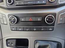 Hyundai i800 CRDi SE Nav 