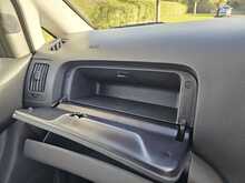 Hyundai i800 CRDi SE Nav 