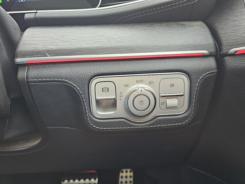 Mercedes-Benz GLE350de AMG Line SUV 2.0 Automatic Diesel Plug-in Hybrid