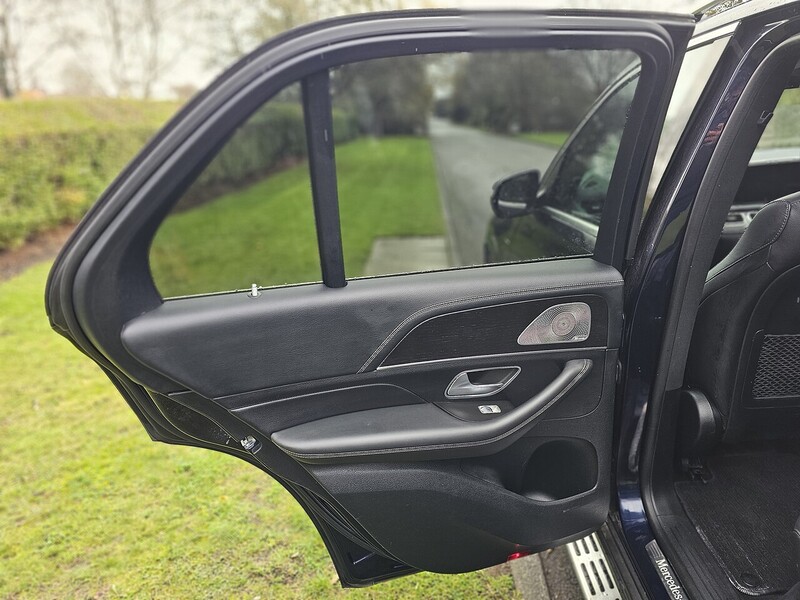 Mercedes-Benz GLE350de AMG Line SUV 2.0 Automatic Diesel Plug-in Hybrid