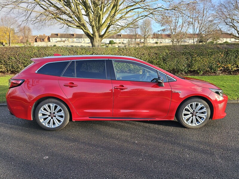 Toyota VVT-h GR SPORT Estate 2.0 Automatic Petrol Hybrid