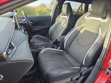 Toyota Corolla VVT-h GR SPORT 