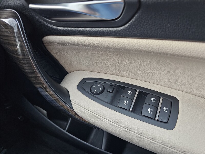 BMW 118i SE Hatchback 1.5 Automatic Petrol