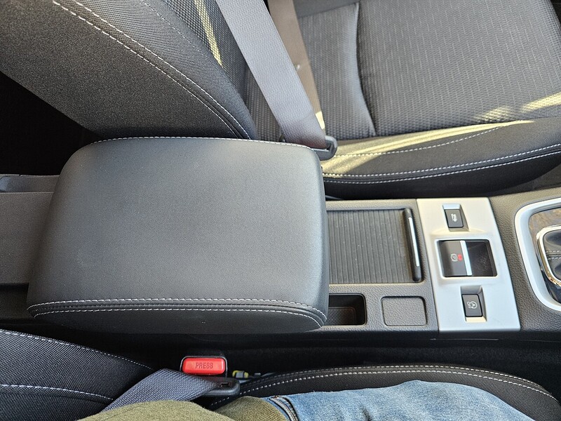 Subaru i GT 1.6 5dr Estate Automatic Petrol