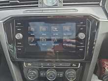 Volkswagen Passat TSI R-Line 