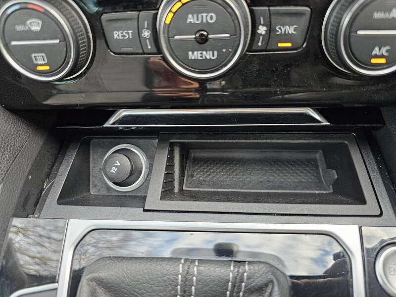 Volkswagen 1.8 TSI R-Line Estate 5dr Petrol DSG Euro 6 (s/s) (180 ps)