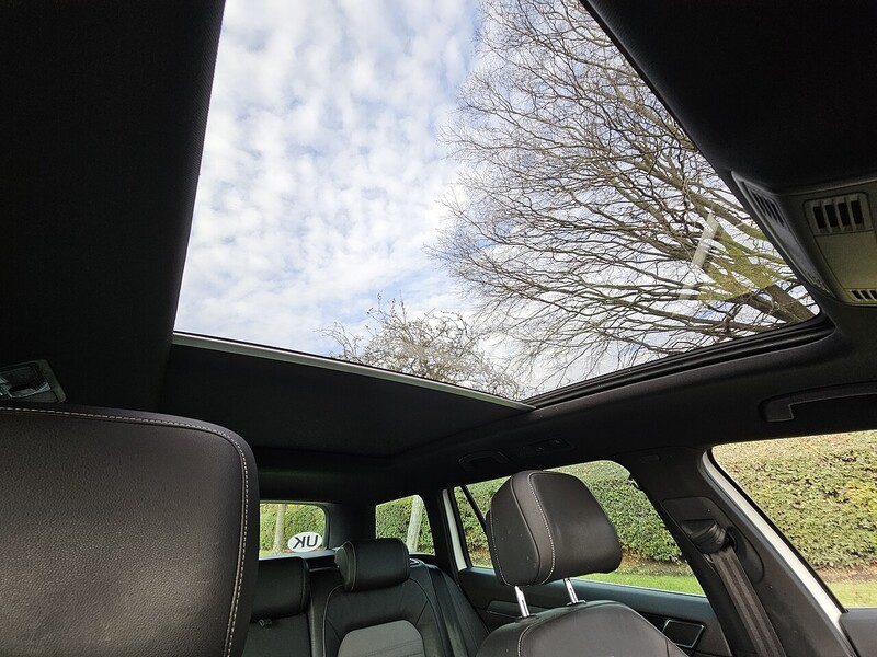 Volkswagen 1.8 TSI R-Line Estate 5dr Petrol DSG Euro 6 (s/s) (180 ps)