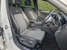Volkswagen Passat TSI R-Line 