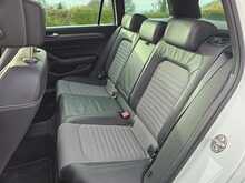 Volkswagen Passat TSI R-Line 