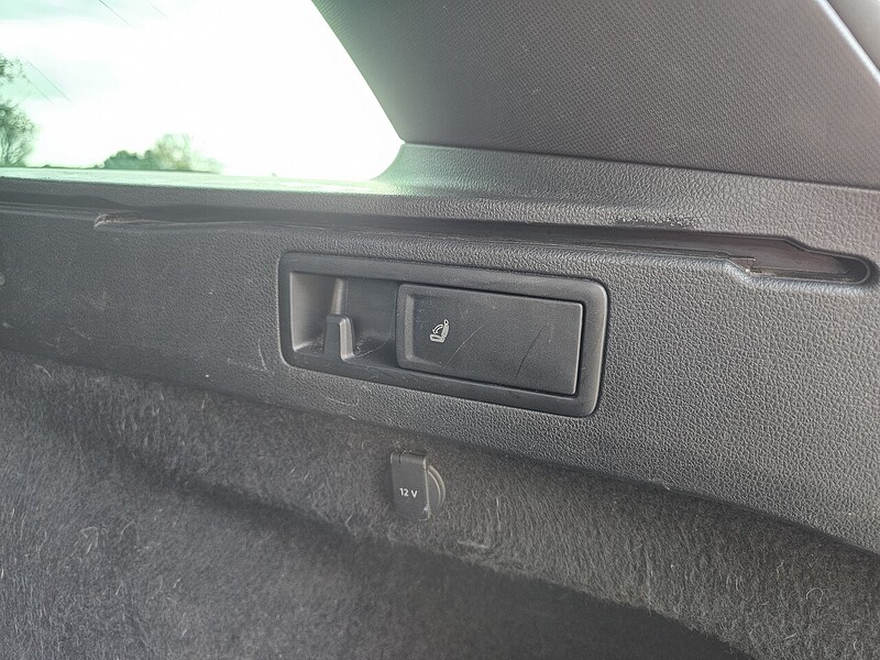 Volkswagen 1.8 TSI R-Line Estate 5dr Petrol DSG Euro 6 (s/s) (180 ps)