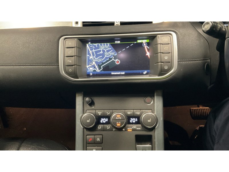 Land Rover TD4 SE Tech SUV 2.0 Automatic Diesel